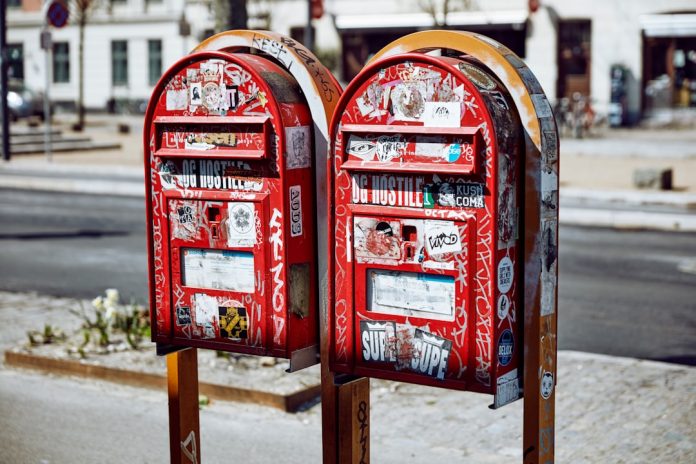 Photo Mailbox overflow