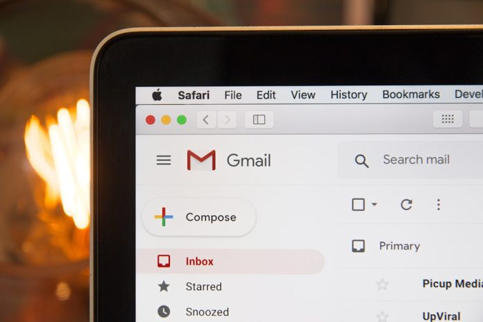 Photo Email database