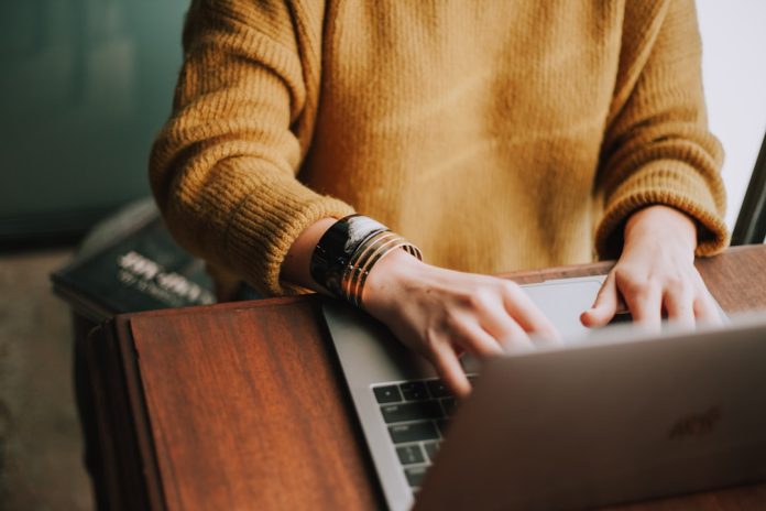 Photo feature women working at laptops in cafes